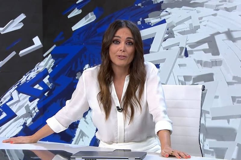 Mónica Carrillo, presentadora de 'Noticias Fin de Semana'