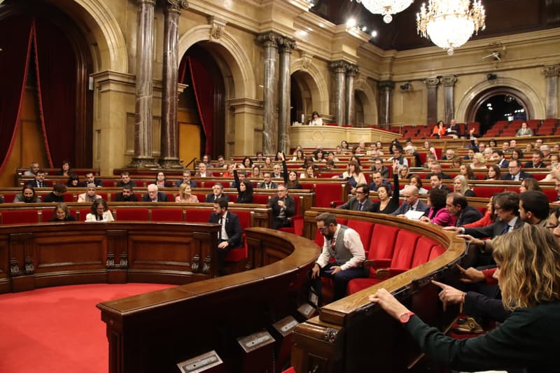 Votación al pleno del Parlamento