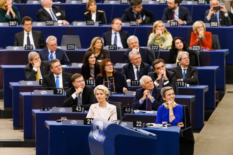 Presidenta de la Comissió Europea, Ursula von der Leyen, i altres membres de la seva Comissió