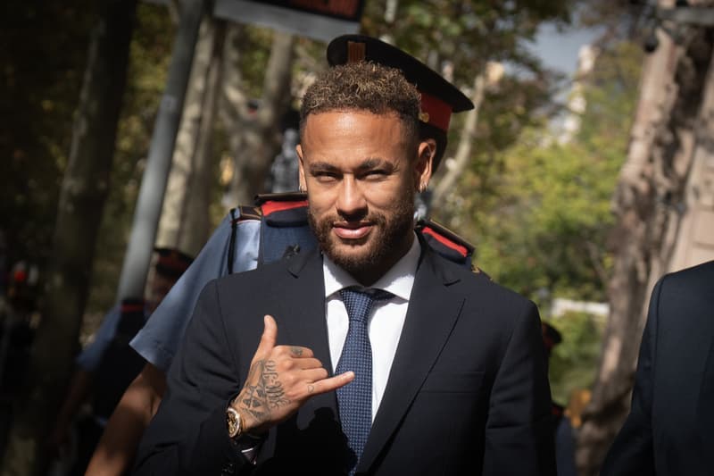 Neymar a la sortida del judici de l'Audiència de Barcelona