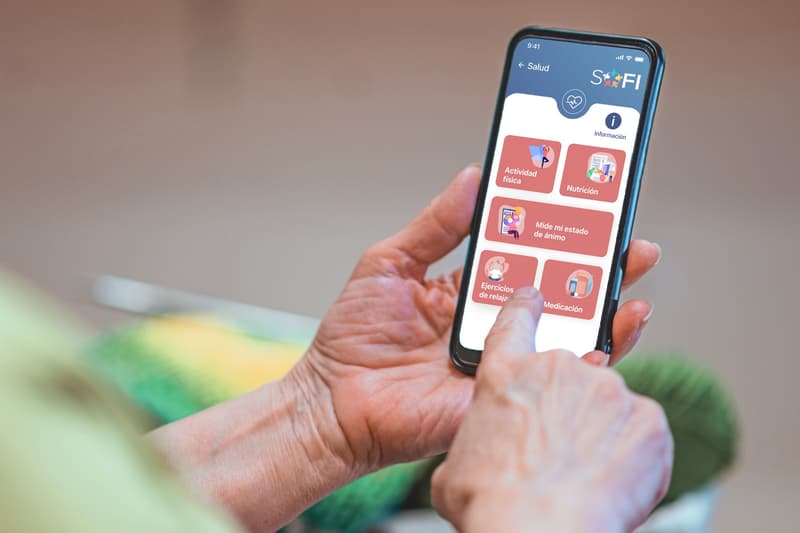 Imatge de l'aplicació SOFI, per a l'acompanyament de les persones grans
