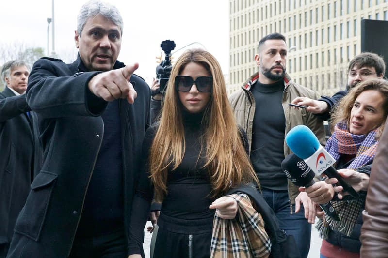 Shakira surt del jutjat a Barcelona