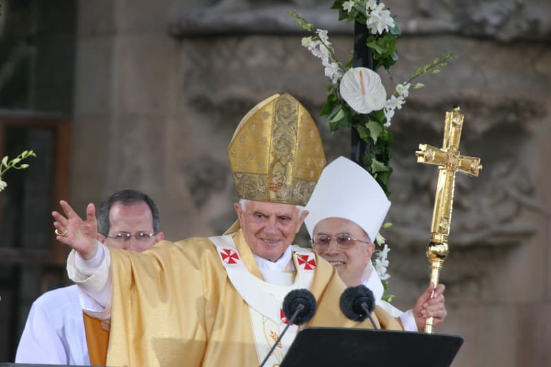 El papa Benedicto XVI en su visita a la Sagrada Familia