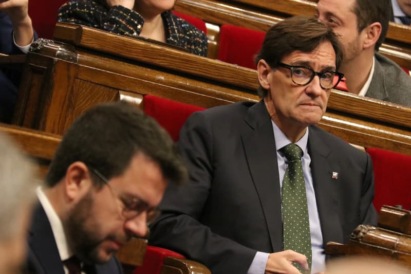 Pere Aragonès y Salvador Illa en el Parlament