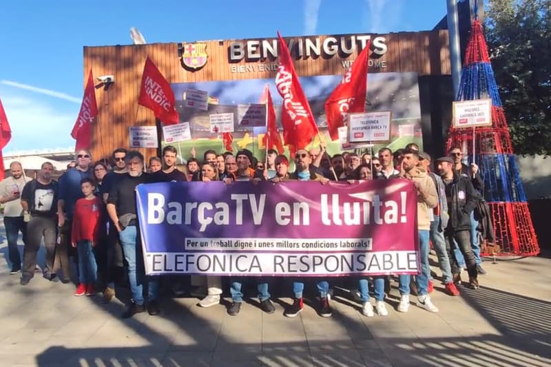 Treballadors en vaga de Barça TV