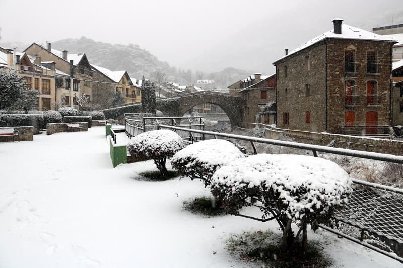 Esterri d'Aneu, en el Pallars Sobirà, lleno de nieve
