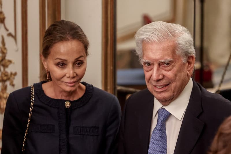 Isabel Preysler i Mario Vargas Llosa, en una imatge d'arxiu