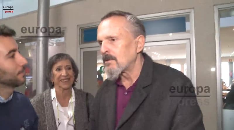 Miguel Bosé a la fira ARCOMadrid 2023 | Europa Press