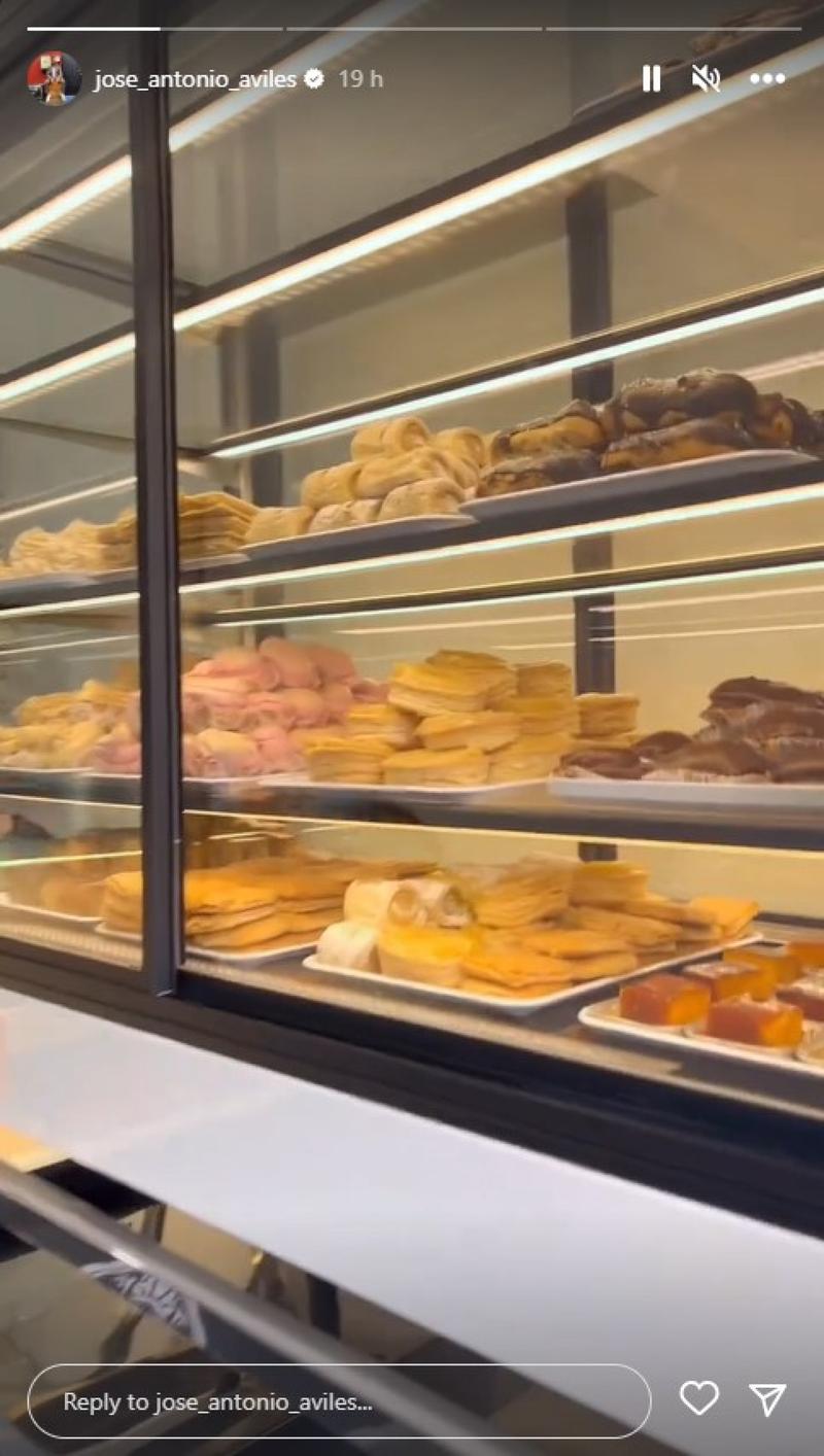 Los pasteles baratos que vende José Antonio Avilés | Instagram