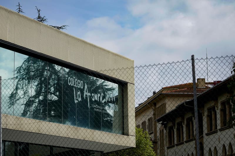 El centre educatiu La Asunción de Gijón, on estudiava la jove i els seus assetjadors