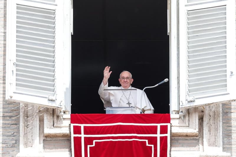 El papa Francesc, des del Vaticà
