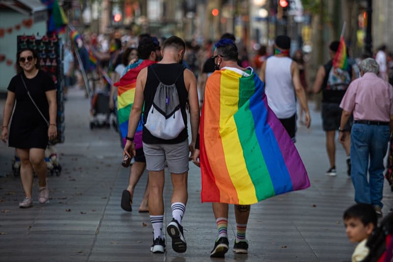 Manifestación del Orgullo LGBTI 2020 en la plaza Universitat de Barcelona