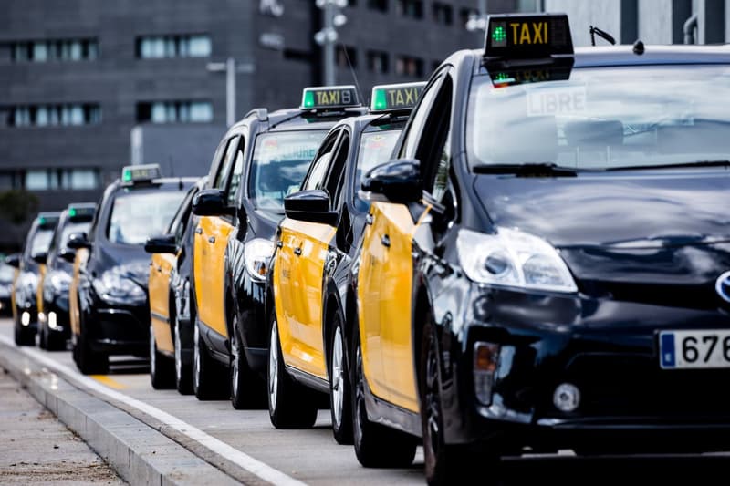 Una fila de taxis a Barcelona