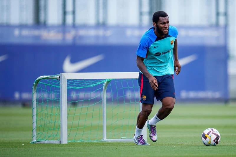 El jugador, Franck Kessie, en un entrenamiento con el Barça