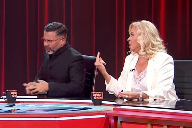 Moment de tensió entre Bárbara Rey i Jorge Javier Vázquez a 'Cuentos Chinos' | Telecinco