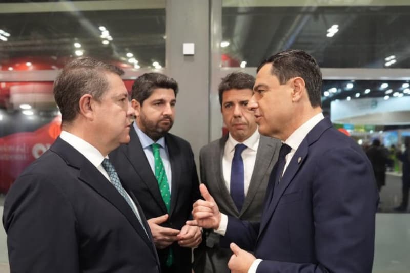 El presidente de Castilla la Mancha con los tres presidentes autónomos del PP