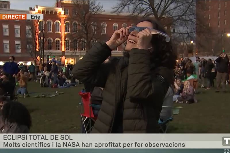 Lídia Heredia retransmite el eclipse solar en directo